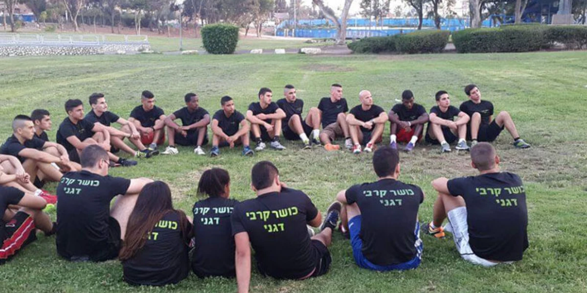 הרצאות ומפגשים עם לוחמים